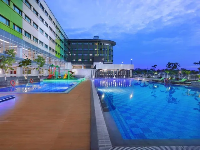 غرفة ديلوكس بسرير مزدوج أو سريرين منفصلين للمدخنين، Ck Tanjungpinang Hotel & Convention Centre 1/1