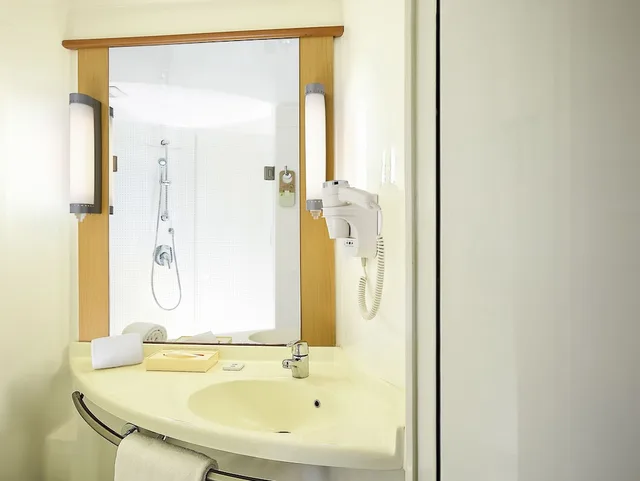 غرفة ديلوكس بسريرين منفصلين، Ibis Chennai Omr 9/9