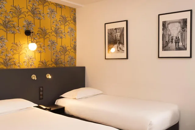 غرفة سوبيريور ثلاثية، HOTEL DE SUEZ 1/8