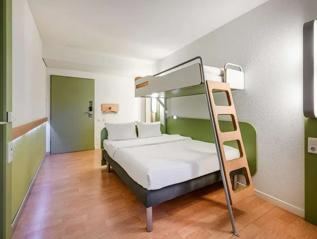 غرفة قياسية بسرير مزدوج، Ibis Budget Berlin City Potsdamer Platz 6/9