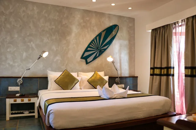 Green, Premium, Double Bed، The Fern Residency Miramar 1/5