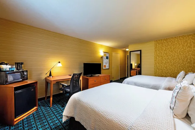 غرفة بسريرين كوين لذوي الإعاقة، Fairfield Inn by Marriott Battle Creek 2/5