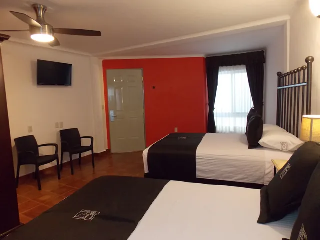 غرفة قياسية بسريرين مزدوجين، Hotel Real de Leyendas 6/8