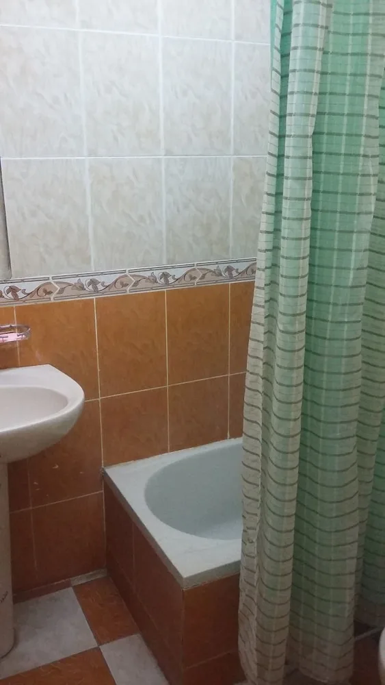 Room, Single, 3 Beds، Isis Hotel 2 - Hostel 8/9