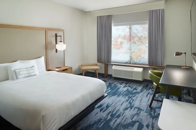 غرفة بسرير كينج، Fairfield Inn & Suites by Marriott Locust Grove I-75 South 1/4