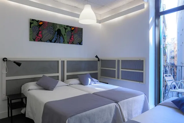 غرفة ثلاثية بشرفة، Hotel Palermo 3/10