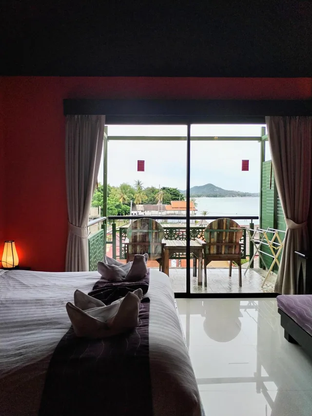 غرفة ديلوكس بسرير مزدوج بإطلالة على البحر، Bhundhari Chaweng Beach Resort 8/10