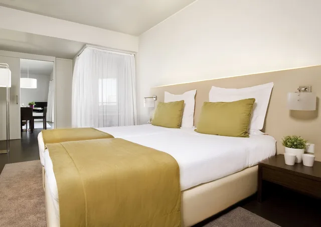 1 Bedroom, Apartment, Twin Beds, Lateral Side Sea View, Sofa، The Anchor Troia River 2/6