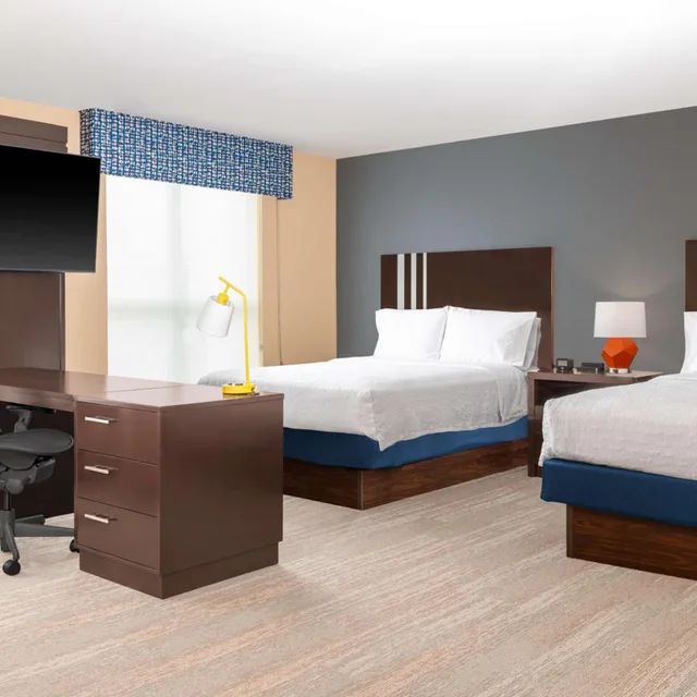 جناح استوديو بسريرين كوين مع أريكة، Hampton Inn & Suites Madison / Downtown 2/7