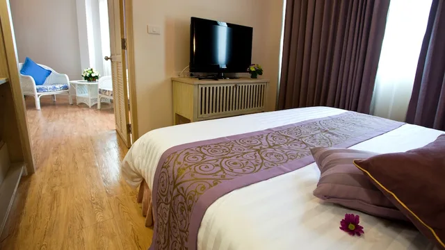 Junior Suite, Double Bed, Pool Wing، Trang Hotel Bangkok 2/4