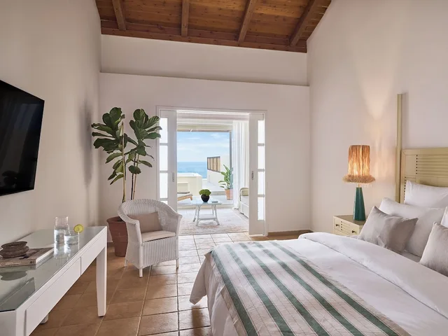 Family Suite, Mini, King and Twin Beds, Sea View, Mini Pool، Grecotel Marine Palace & Aqua Park 2/4