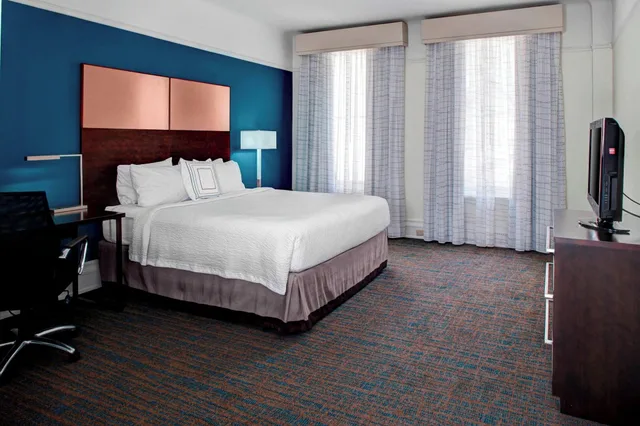 جناح بسرير كينج، Residence Inn By Marriott Cleveland Downtown 2/3