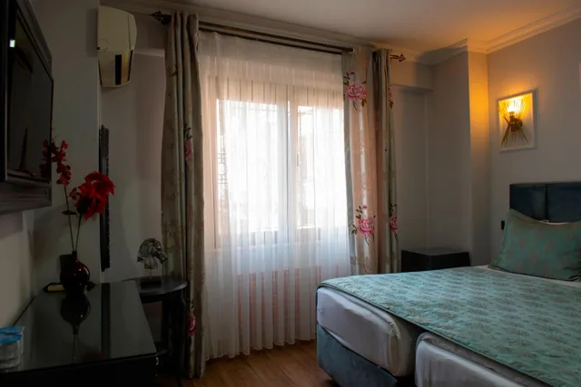 Room, Double or Twin Bed, Ramada Encore By Wyndham Kuwait Downtown 5/10