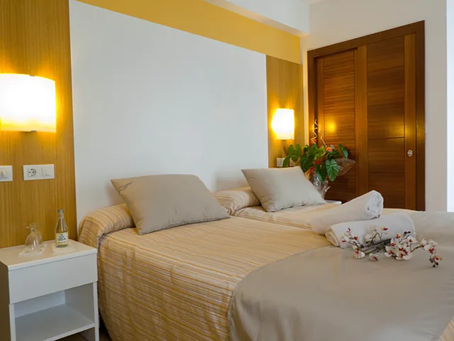 غرفة قياسية بسرير مزدوج، Ciutadella Hostal 4/5