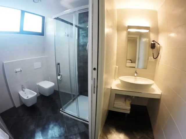غرفة ثلاثية بسرير مزدوج، 57reshotel Orio 2/2