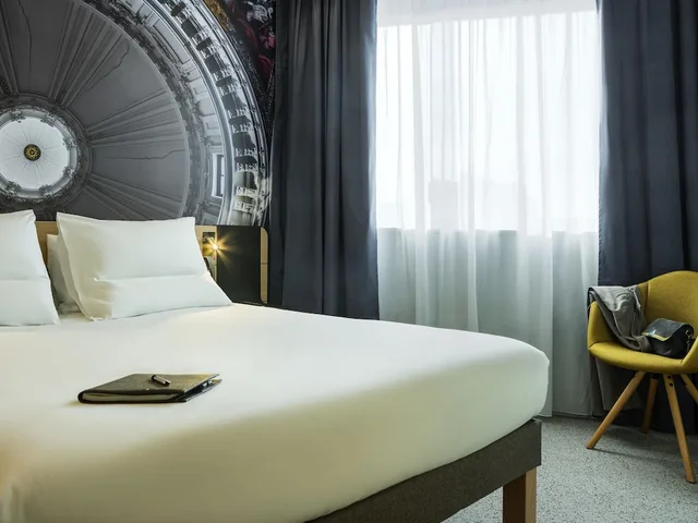 غرفة قياسية بسرير مزدوج، NOVOTEL BELLEVILLE PARIS 20 2/8