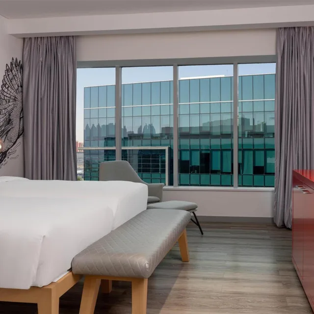 شقة بغرفتي نوم، Radisson Red Dubai Silicon Oasis 1/9