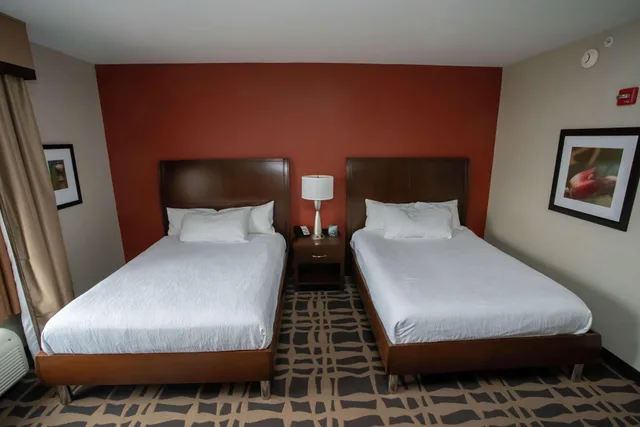 غرفة بسرير مزدوج لذوي الإعاقة، Hilton Garden Inn Dayton South-Austin Landing 1/3