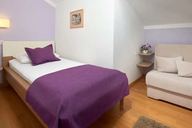 Standard, Double Bed, Pool View, Balcony, Hotel Fortuna 3/8