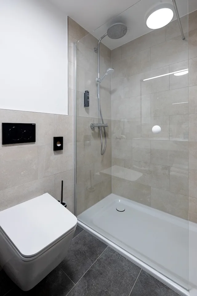 غرفة قياسية بسرير كينج، MK hotel Passau 7/8