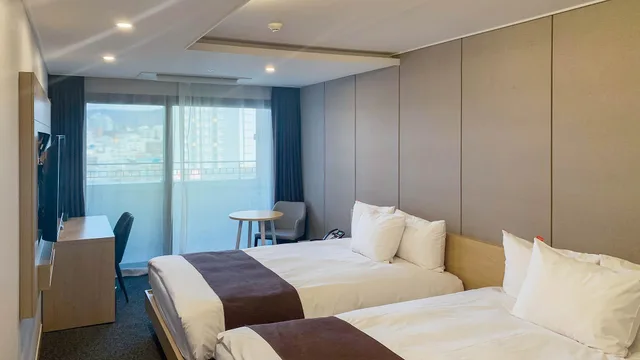 غرفة عائلية بسريرين منفصلين، Hotel Jackson9s 2/2