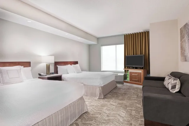 جناح بسريرين كوين مع سرير سحّاب إضافي لذوي الإعاقة، Springhill Suites Cleveland Solon 2/7
