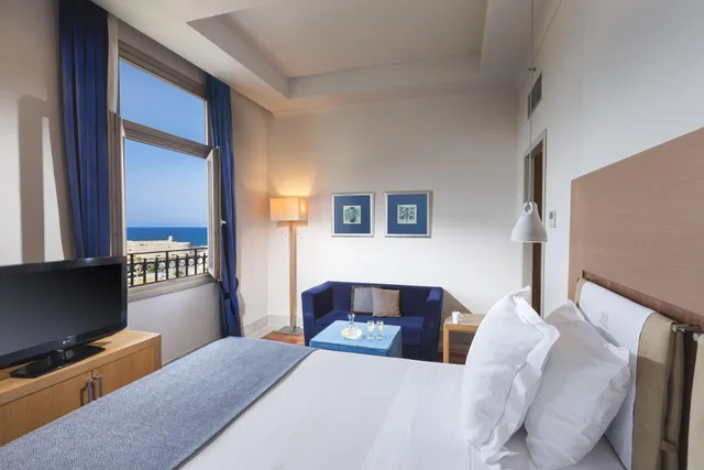 غرفة مفردة بإطلالة، GDM MEGARON HISTORICAL MONUMENT HOTEL 1/2
