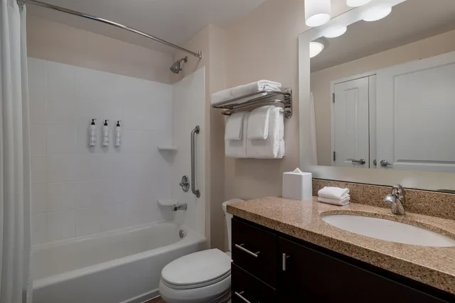 استوديو بسرير كوين مع أريكة، TownePlace Suites Albuquerque North 3/4