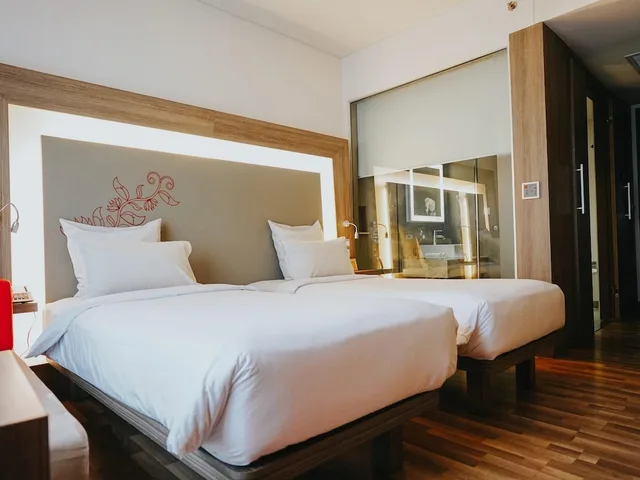غرفة سوبيريور بسريرين منفصلين، Novotel Banjarmasin Airport 2/6