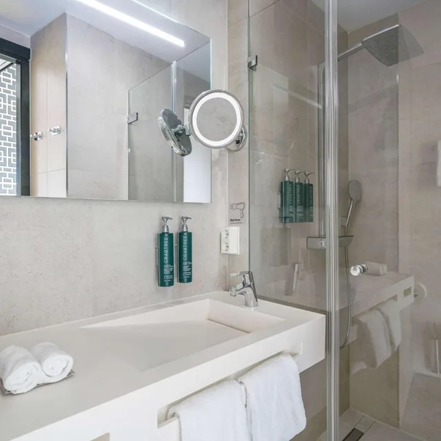 غرفة مفردة بإطلالة على النهر، Doubletree By Hilton Hotel Amsterdam - Ndsm Wharf 6/6