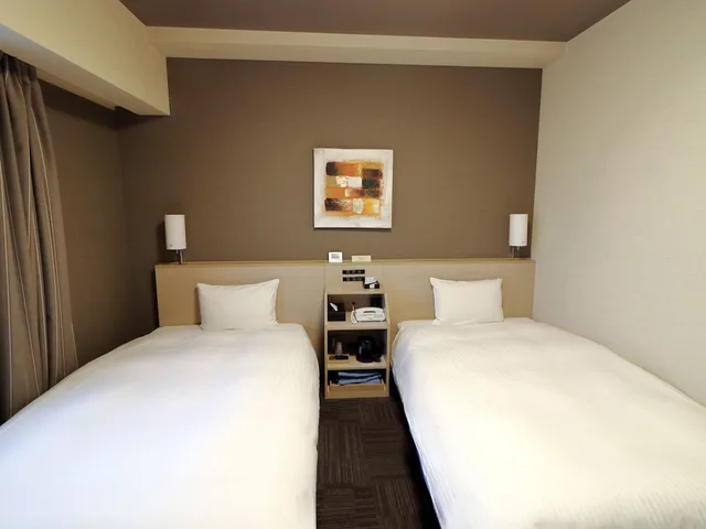 غرفة قياسية بسريرين منفصلين، Hotel Route Inn Shimizu Inter 3/5
