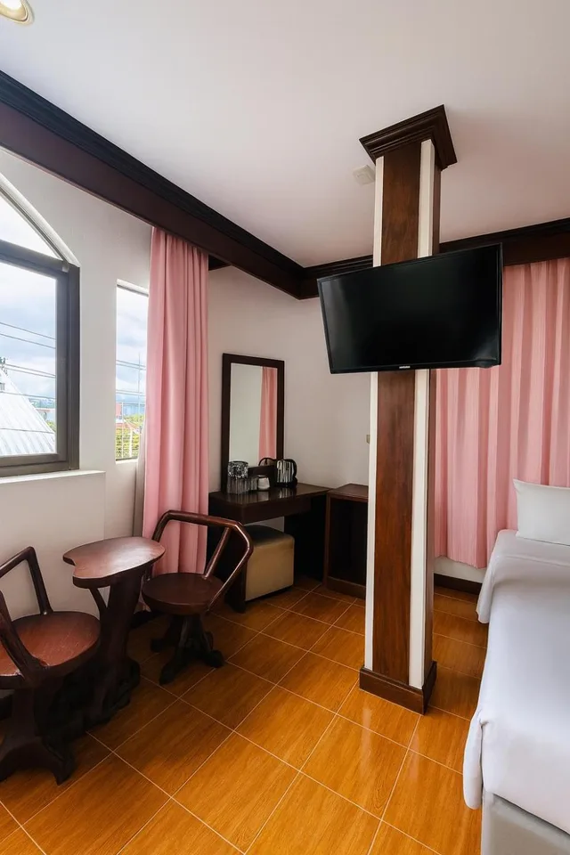 غرفة ثلاثية بشرفة، Centre Point Patong 8/8