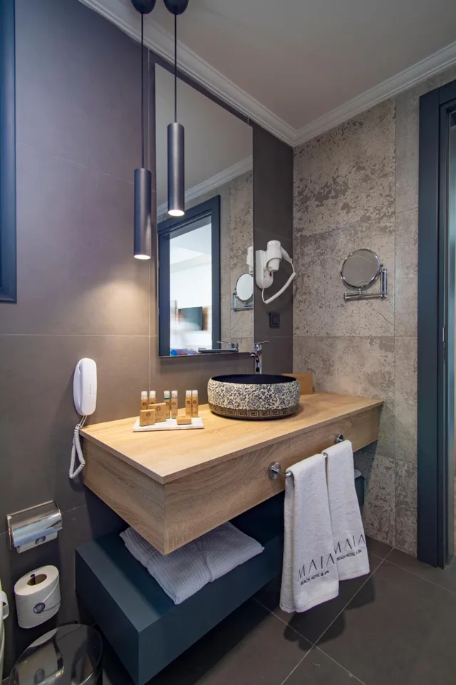 Deluxe, Suite, Sea View, MAIA Luxury Beach Hotel & Spa 5/6