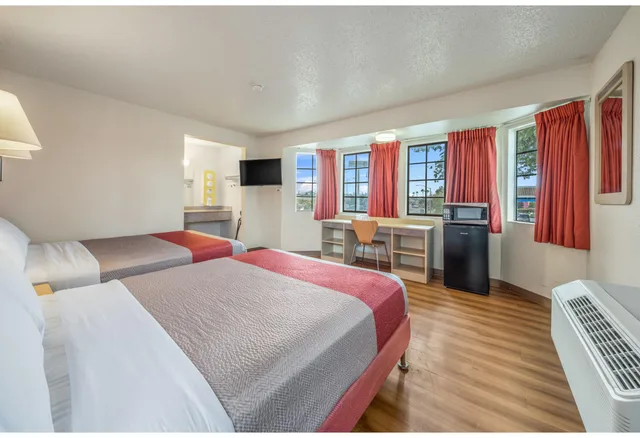 غرفة رباعية بسريرين مزدوجين، Motel6 Fairfield, CA - North 1/9