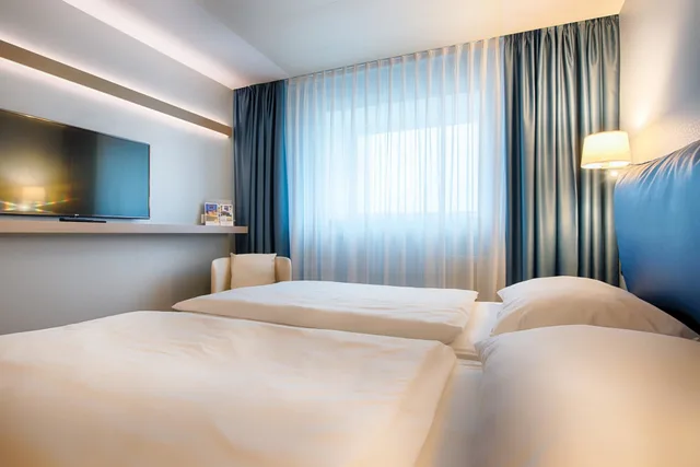غرفة قياسية بسريرين منفصلين، Congress Hotel Chemnitz 4/10