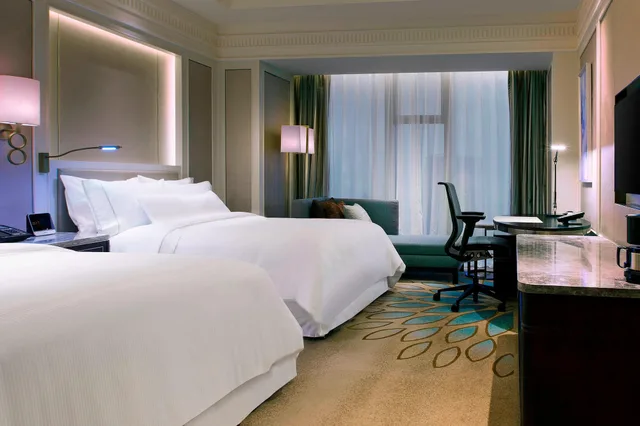 غرفة كلوب بسريرين مزدوجين بإطلالة على البحر، The Westin Qingdao 2/3