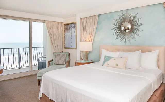 Pure, Wellness, King Bed, Ocean Front, Balcony، One Ocean Resort & Spa 1/3
