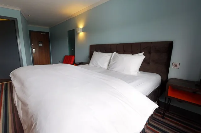Club, Double Bed, Pool Access، Village Urban Resort Newcastle 5/10