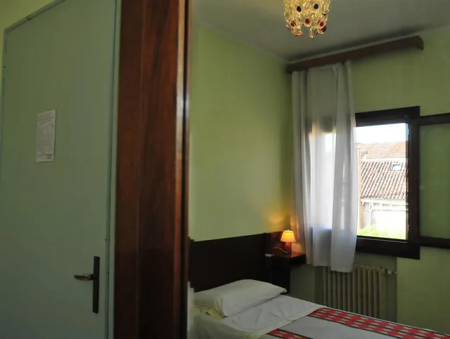 غرفة أساسية مفردة بحمام مشترك، Locanda Sant'anna 5/6