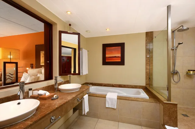 Victoria, King Bed، Victoria Beachcomber Resort and Spa 5/5