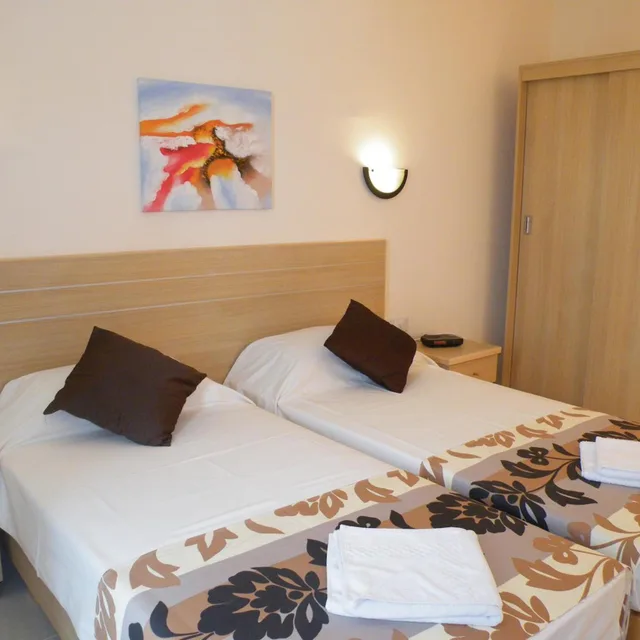 غرفة بسرير مزدوج أو سريرين منفصلين بإطلالة على البحر، Dean Hamlet Hotel 8/10