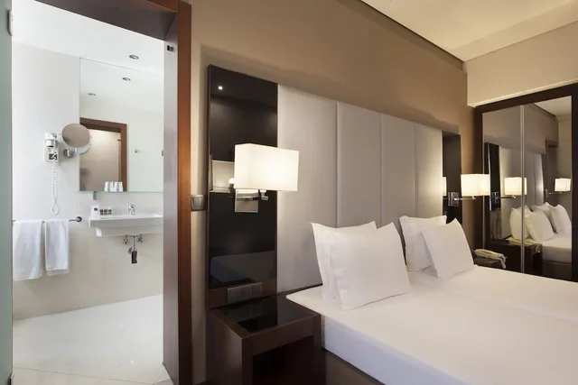 غرفة سوبيريور بسريرين منفصلين، Turim Restauradores Hotel 1/4