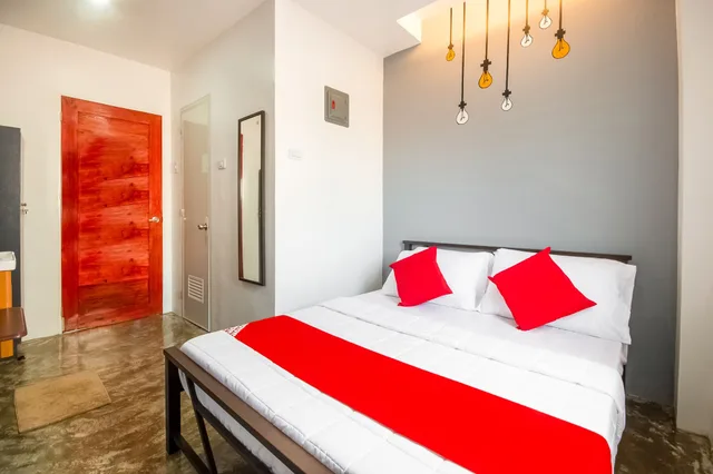 غرفة سوبيريور بسرير مزدوج، OYO 495 The Pocket Hotel 2/4