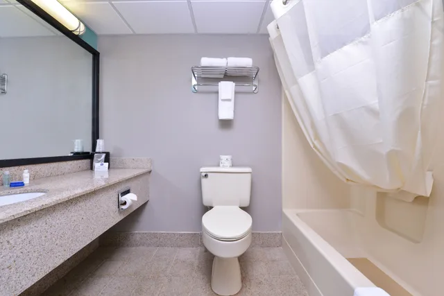 غرفة قياسية بسرير كوين، Best Western Westgate Inn 5/5