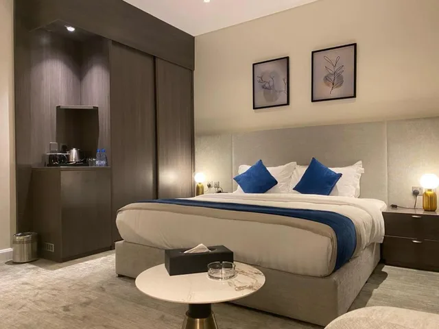 غرفة بسرير كينج، فندق سافوي(Savoye Hotel) 10/10