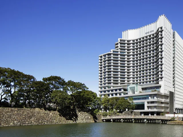 غرفة ديلوكس بسريرين منفصلين بإطلالة على المدينة، Palace Hotel Tokyo 1/1