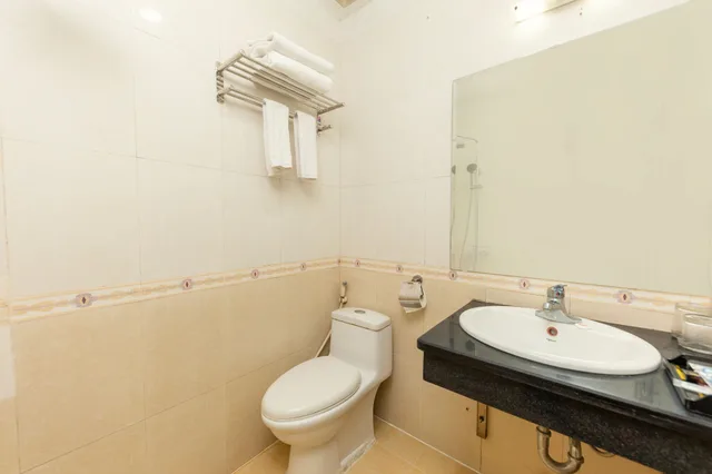 غرفة قياسية بسريرين منفصلين، Super OYO Capital O 387 Bach Duong Hotel 5/5
