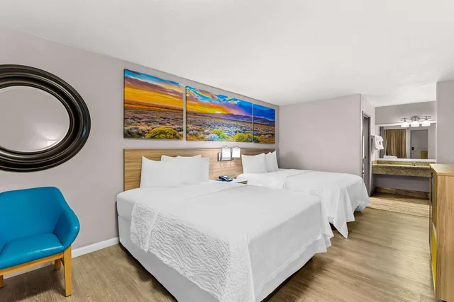 Room, 2 Queen Beds, Days Inn by Wyndham Buckeye 3/5