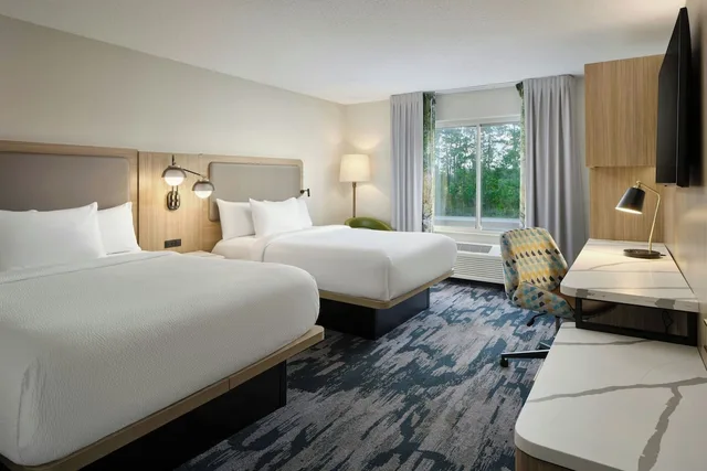 غرفة بسريرين كوين، Fairfield Inn And Suites Brunswick 5/10