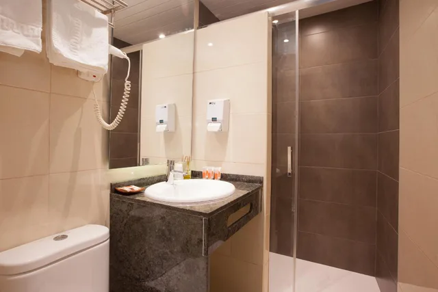 Standard, Twin Beds, Hostal Fernando 4/4